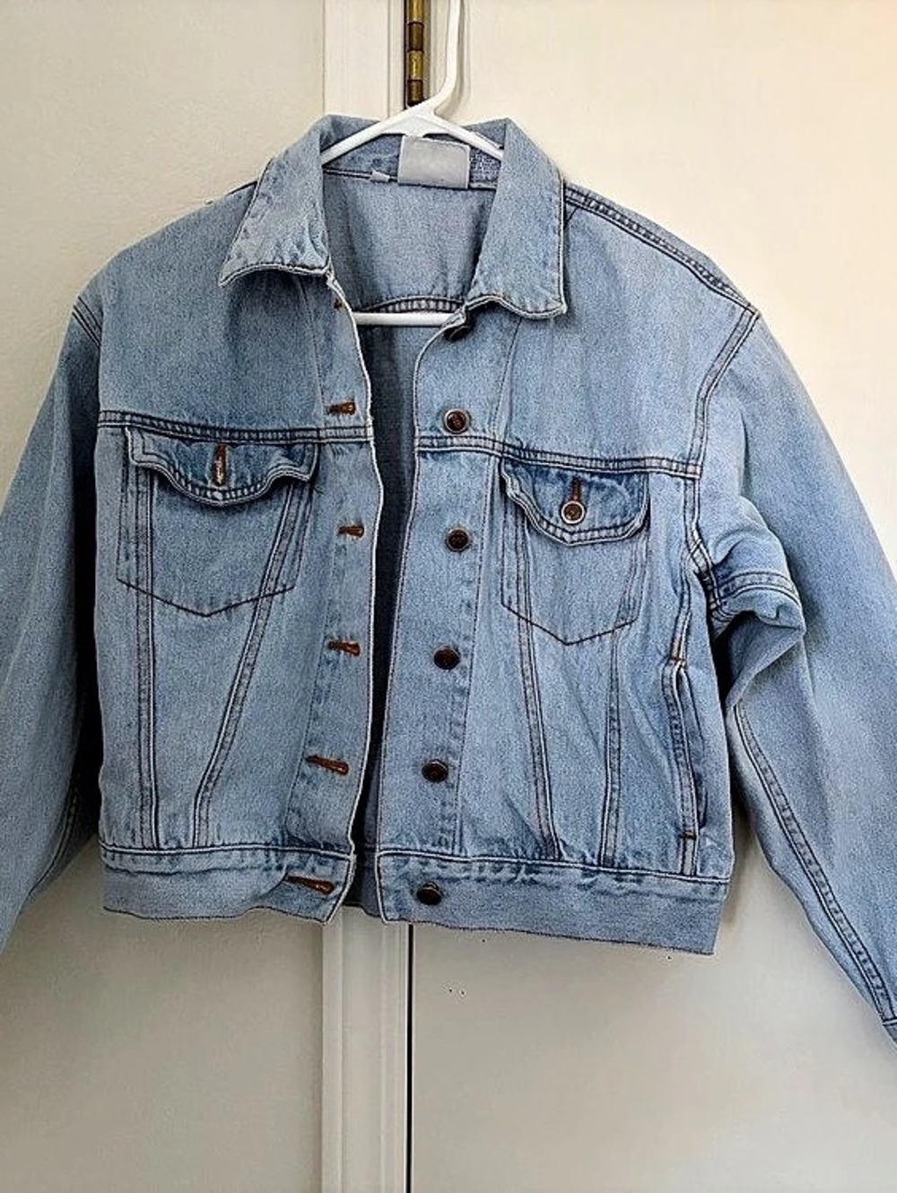 Rio Modern Classic Denim Jacket in Blue Like New